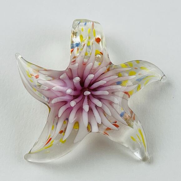 Gorgeous Murano Style Glass Starfish Pendant Lavender Blown Sea Anemone Star Bea - Picture 2 of 12